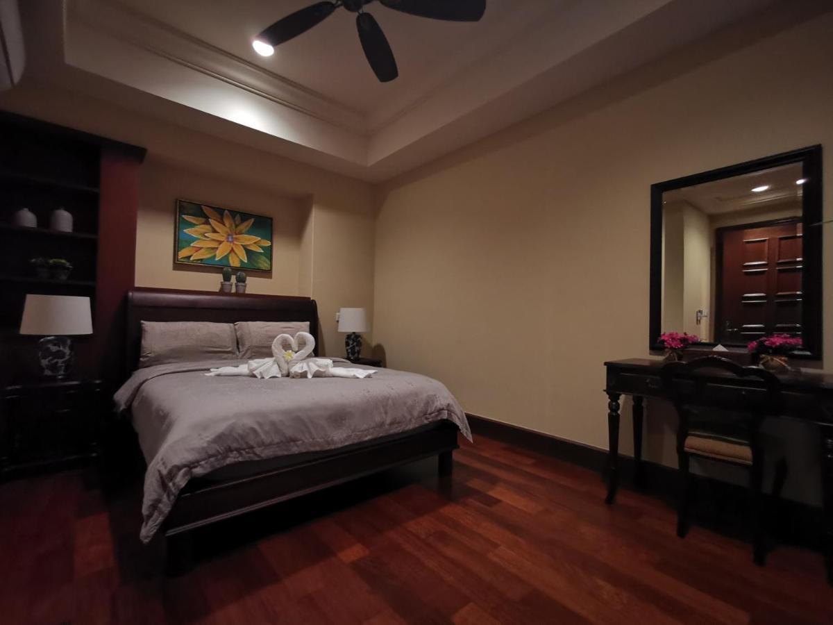 Casa Del Rio Residences Malacca Exterior photo