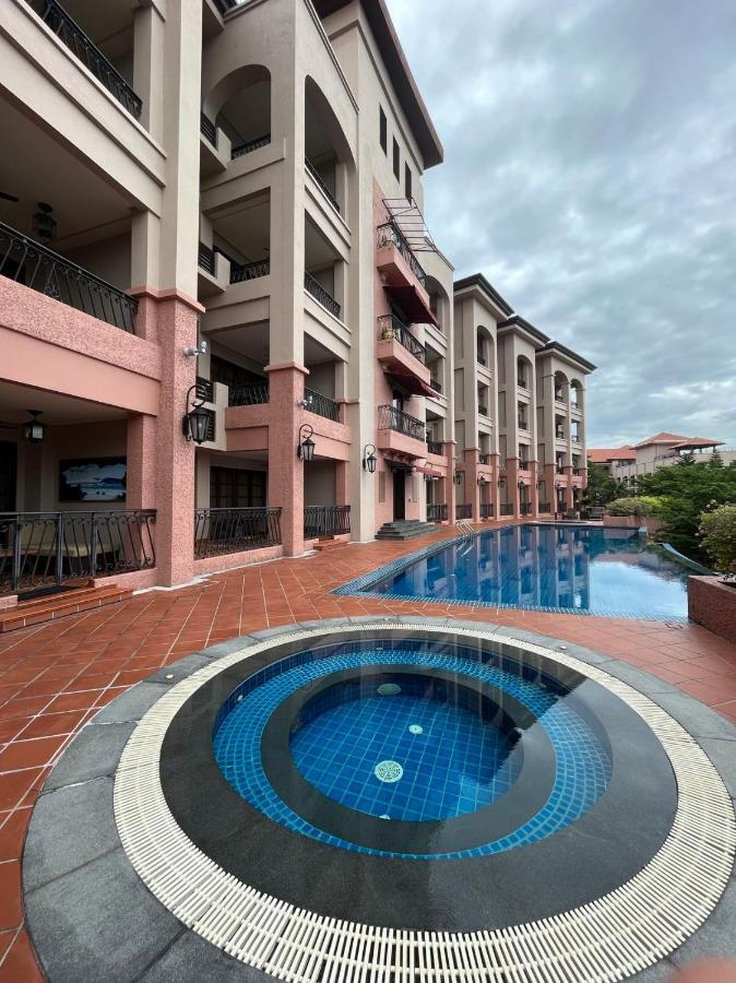 Casa Del Rio Residences Malacca Exterior photo